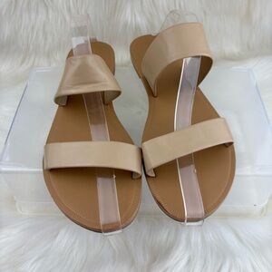 FOREVER 21 SANDALS  SIZE 8.5 woman